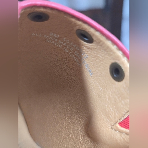 New Red Peep Toe Mules Clogs with Chunky Heel Stud Details Suede Feel Size 8 - Picture 3 of 7